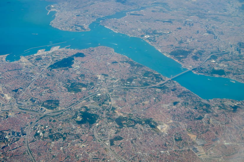 İstanbul Elektrikli Araç Şarj İstasyonları 2026: İlçe İlçe Rehber